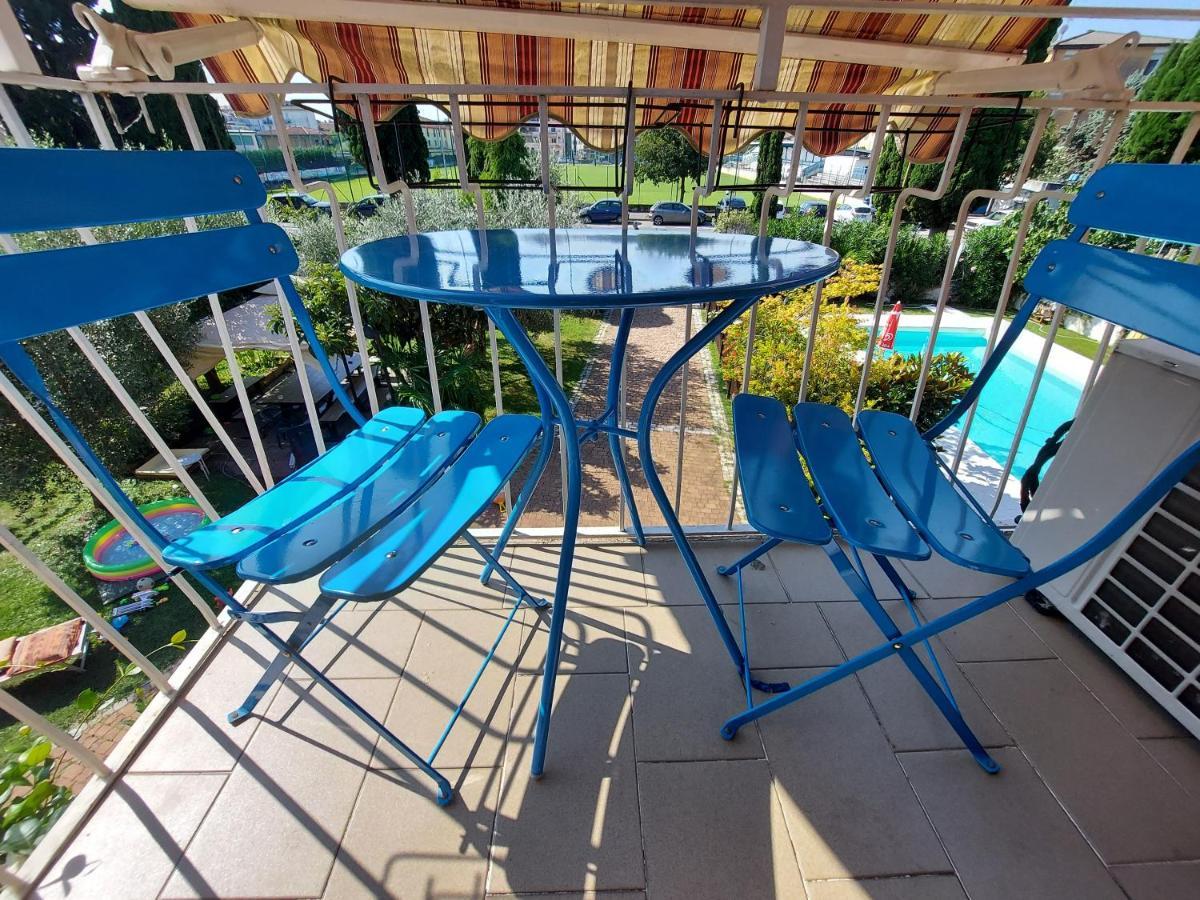 B&B Desenzano Дезенцано-дель-Гарда Экстерьер фото