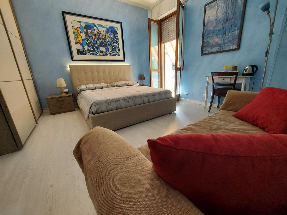 B&B Desenzano Дезенцано-дель-Гарда Экстерьер фото