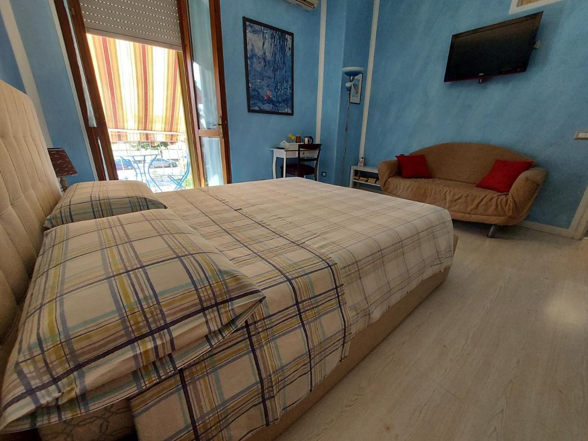 B&B Desenzano Дезенцано-дель-Гарда Экстерьер фото
