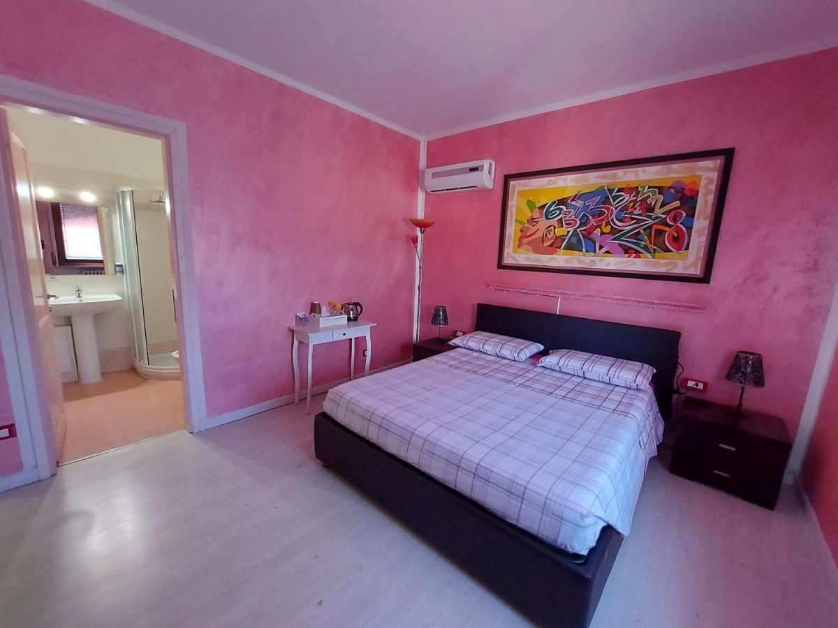 B&B Desenzano Дезенцано-дель-Гарда Экстерьер фото