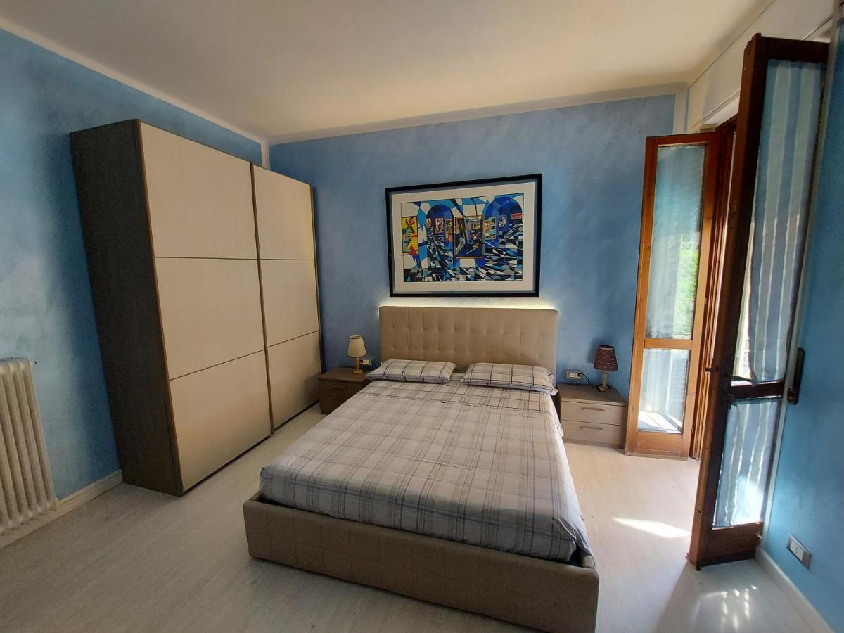 B&B Desenzano Дезенцано-дель-Гарда Экстерьер фото